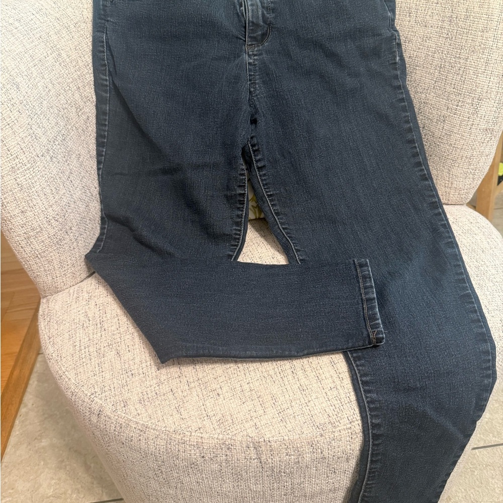 Women's Dark Blue Jeans